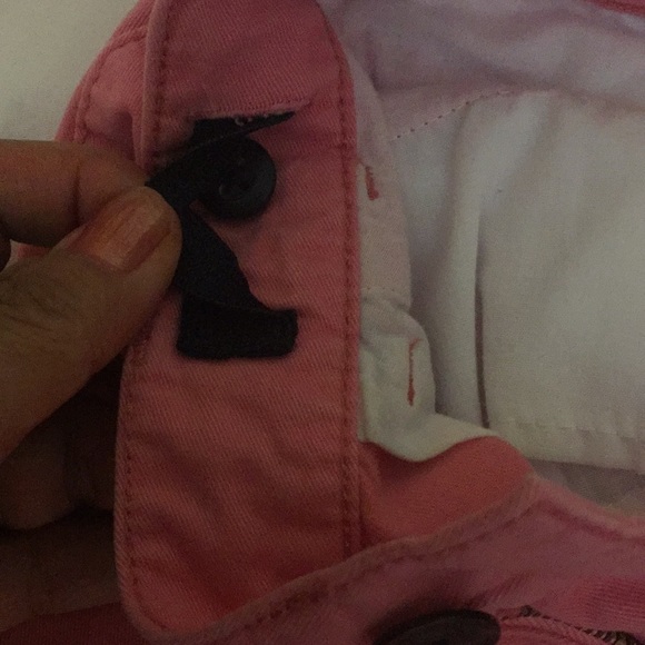 5/$5 pay $20. PLACE. Kids shorts. - Picture 3 of 4